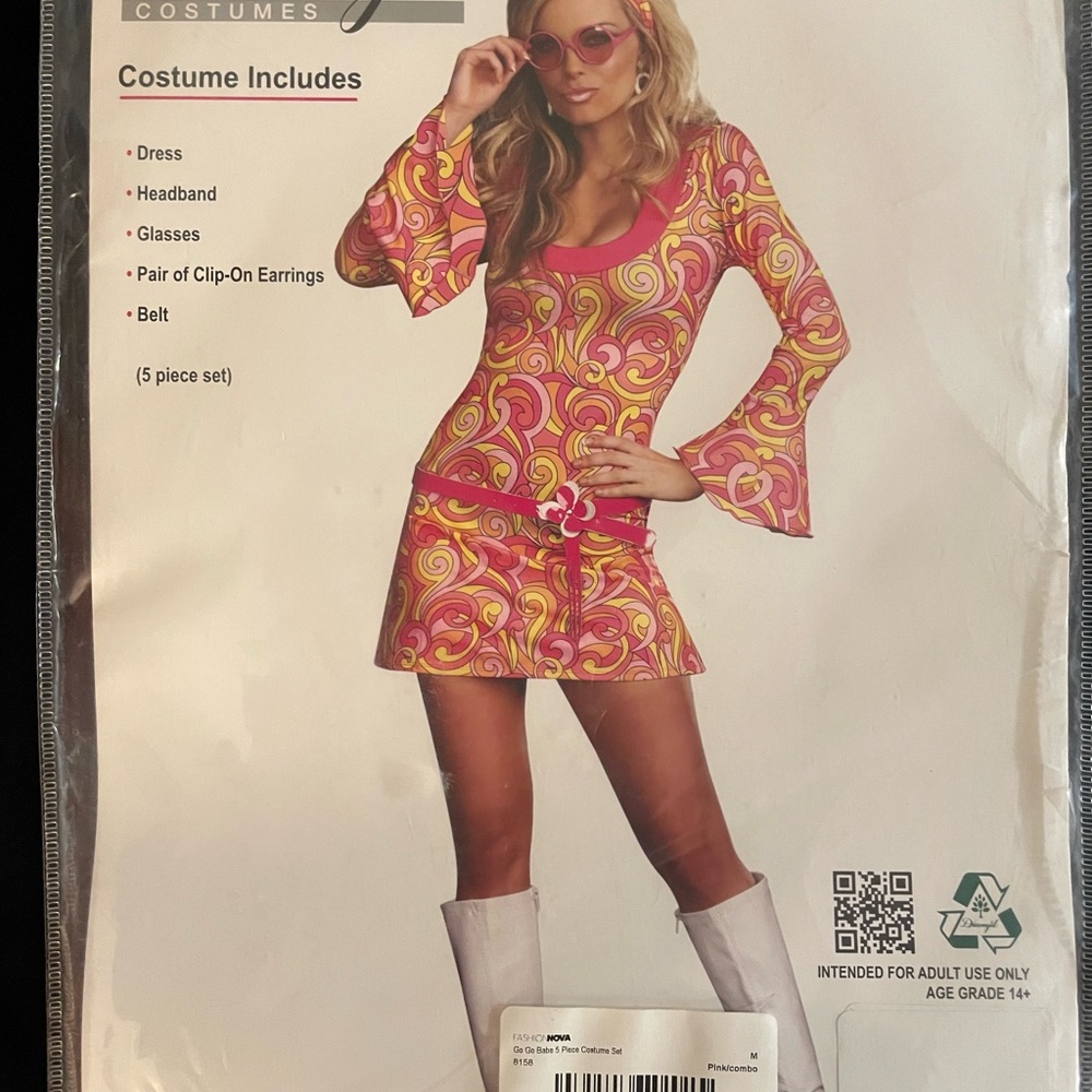 Groovy 60s Costume Dress with accessories